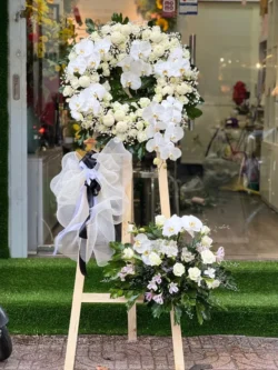 Đặt vòng hoa chia buồn đáng tang tại tphcm đẹp