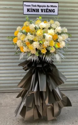 30+ mẫu vòng hoa đám tang giá rẻ tại 7F Garden