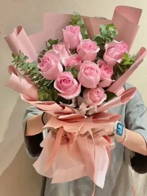 Bó hoa hồng tỷ muội hồng pastel