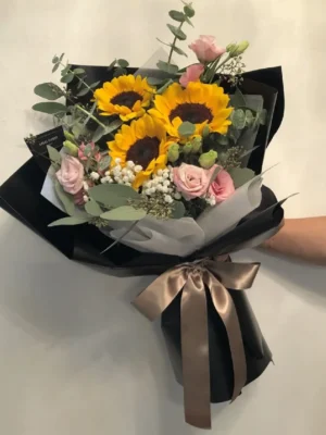 bó hoa hướng dương 300k tặng tốt nghiệp