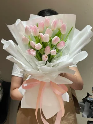 bo hoa tulip 15 bong Bó hoa tulip 15 bông