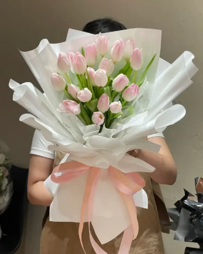 bo hoa tulip 15 bong Bó hoa tulip 15 bông