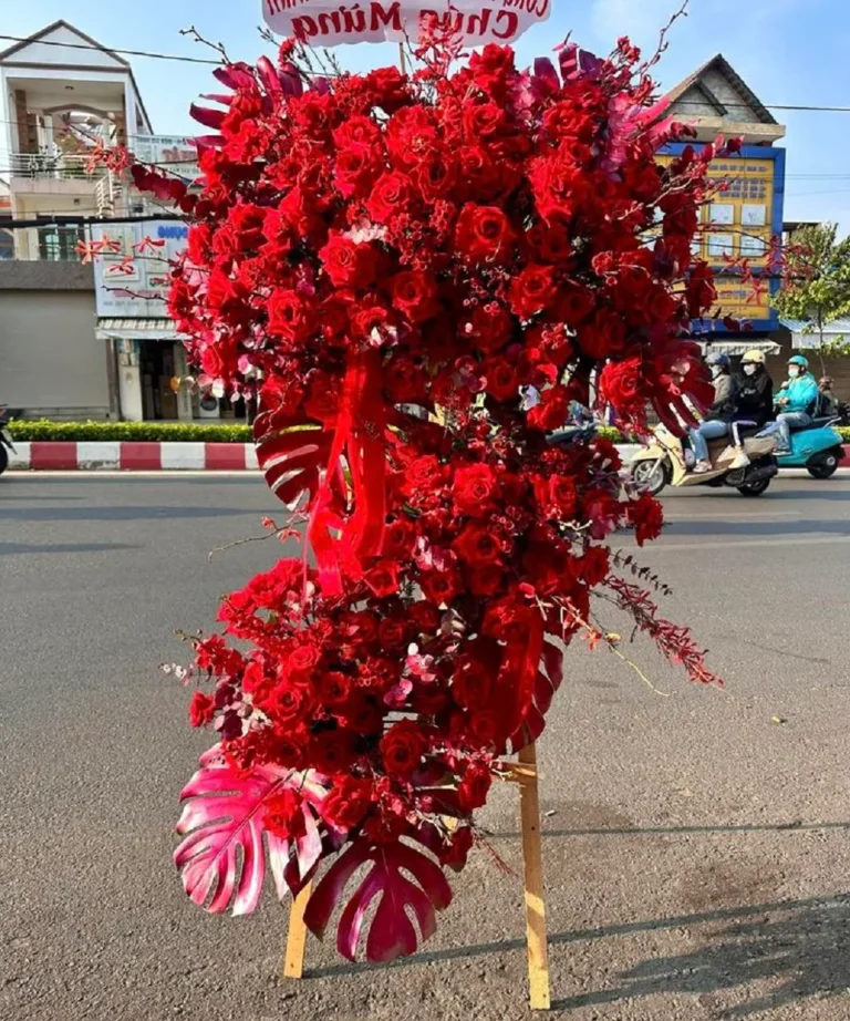 100+ mẫu Hoa chúc mừng lễ khởi công sang trọng, ấn tượng