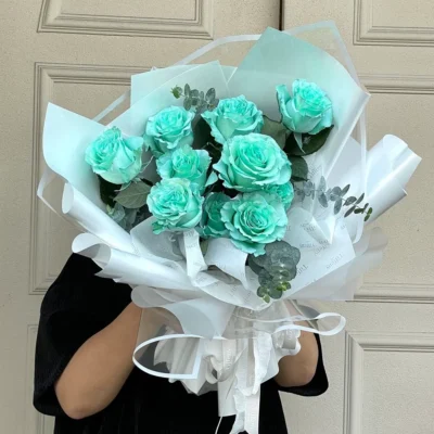 Bó hoa hồng xanh lưu ly ấn tượng tại 7F Garden