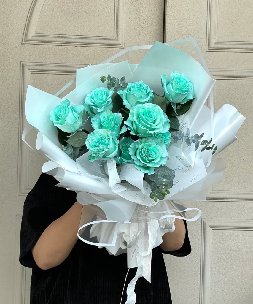 bo hoa hong xanh luu ly dep Bó hoa hồng xanh lưu ly ấn tượng tại 7F Garden