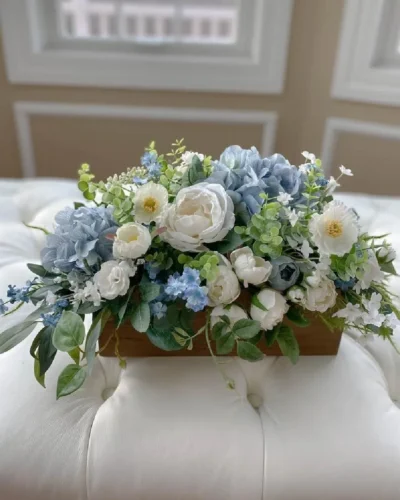 các mẫu hoa để bàn ký kết ấn tượng