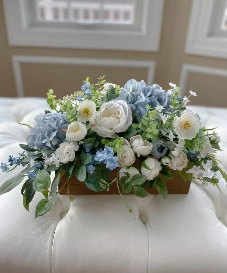 các mẫu hoa để bàn ký kết ấn tượng