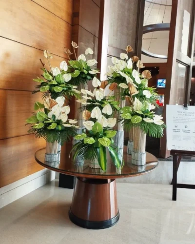 Hoa để bàn lễ tân giá rẻ nhất