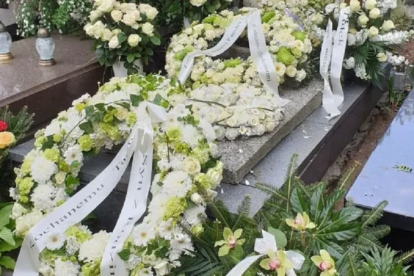 dịch vụ trang trí hoa tang lễ 7f garden