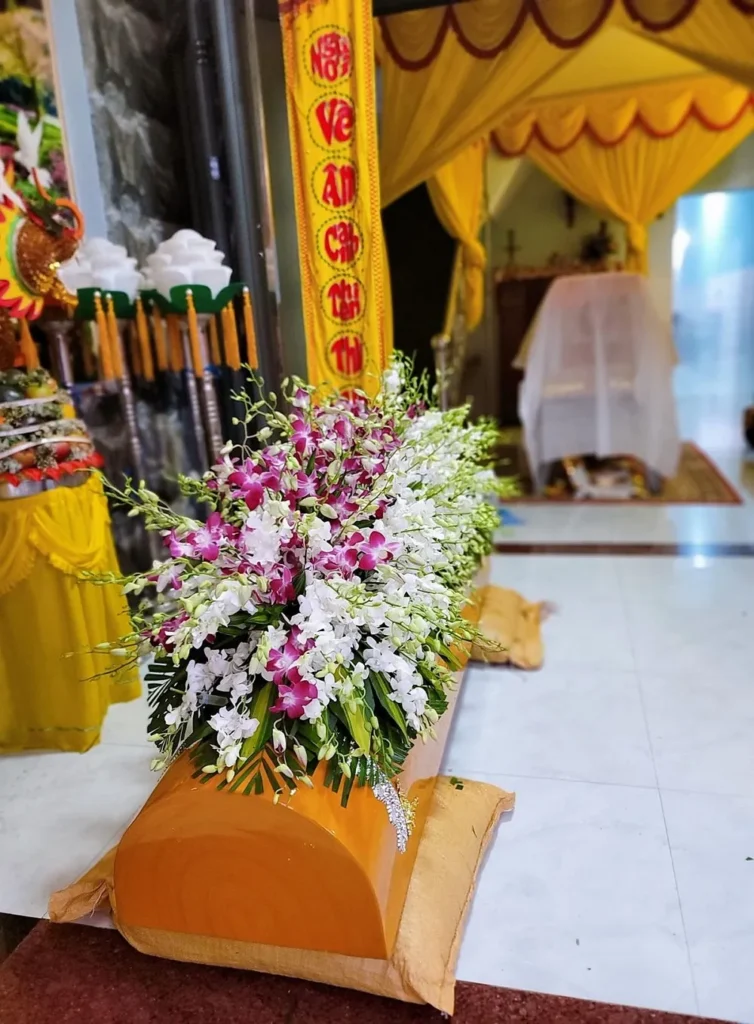 trang tri hoa tang le gia re dịch vụ trang trí hoa tang lễ