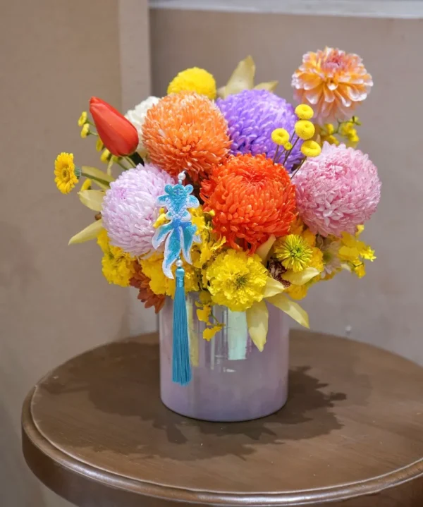 Bình hoa cúc mẫu đơn nhiều màu