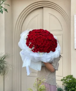 Bó hoa hồng đỏ 99 bông tròn