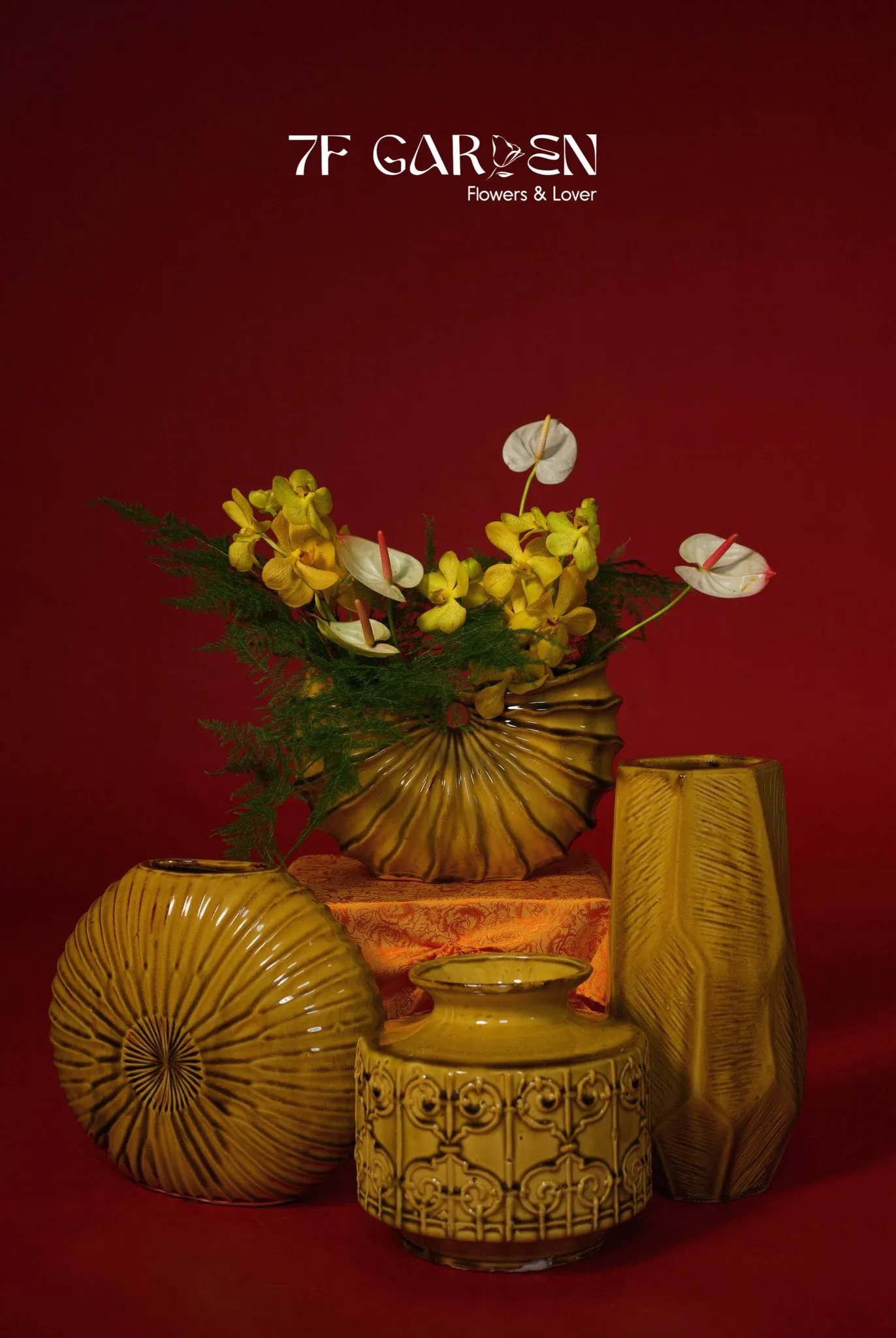 các loại bình cắm hoa hồng