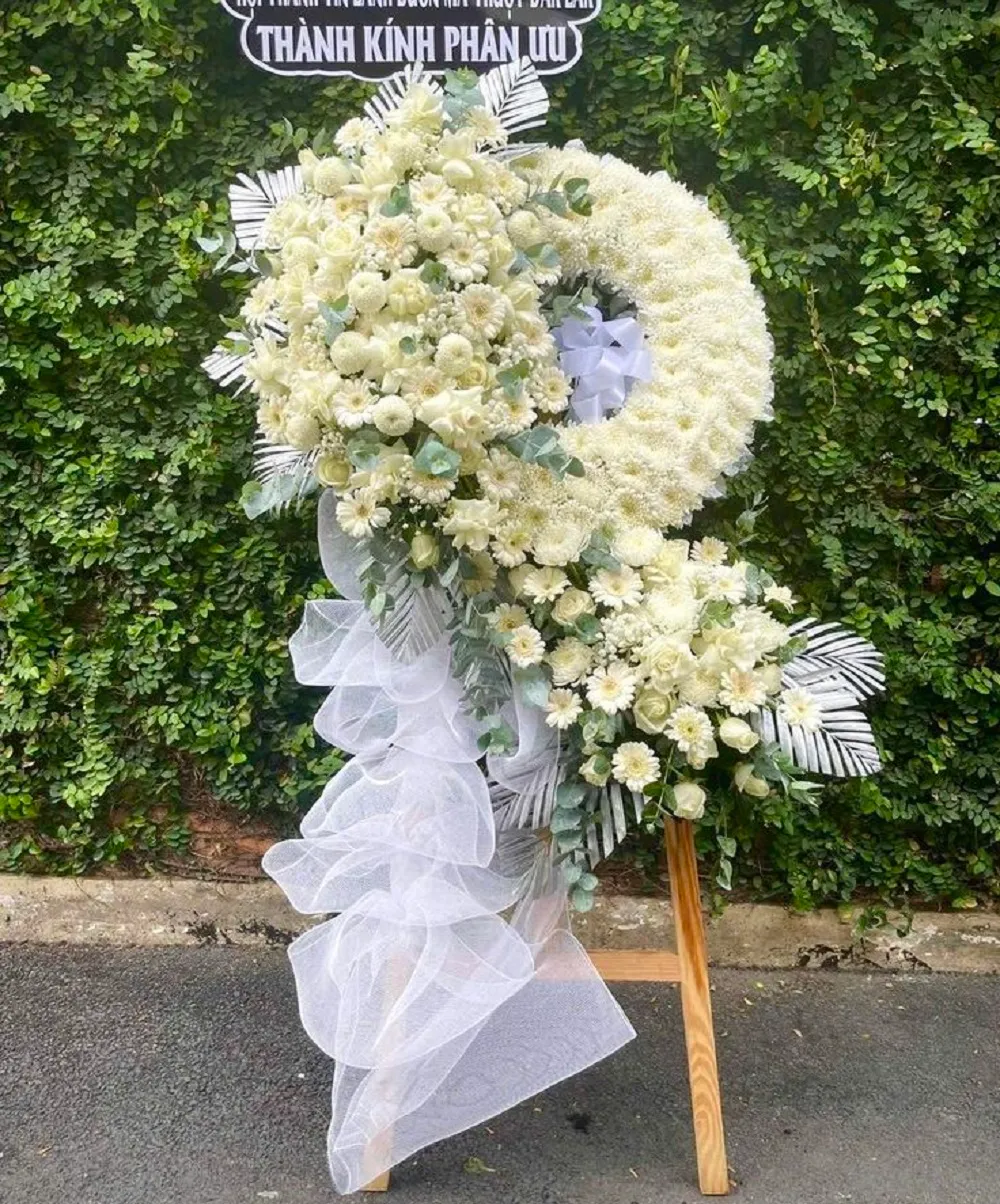 vong-hoa-nha-tang-le-bo-quoc-phong-go-vap Đặt vòng hoa nhà tang lễ bộ quốc phòng Gò Vấp