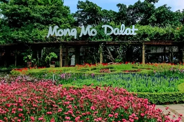 vườn hoa thành phố Đà Lạt