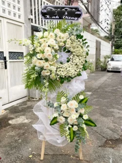 Đặt vòng hoa đám tang Quận 3 - gần chùa Vĩnh Nghiêm
