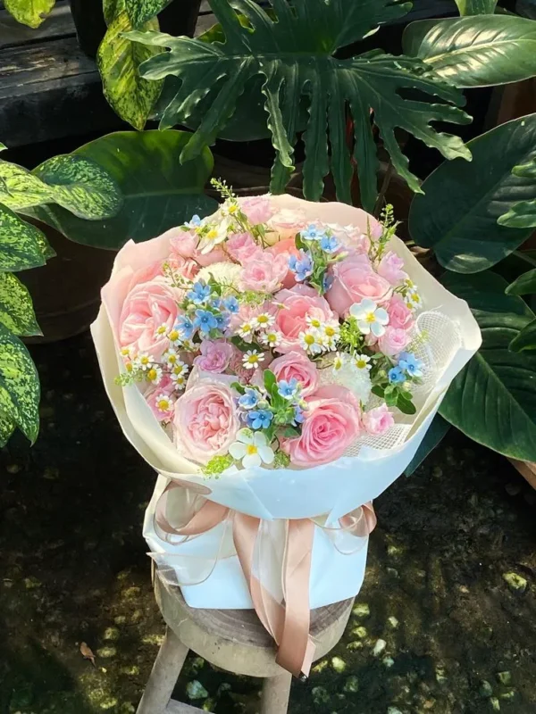 bó hoa tặng bạn gái lần đầu gặp mặt
