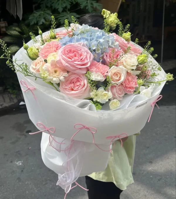 Các mẫu hoa tặng bạn gái mới quen, gặp mặt bạn gái lần đầu