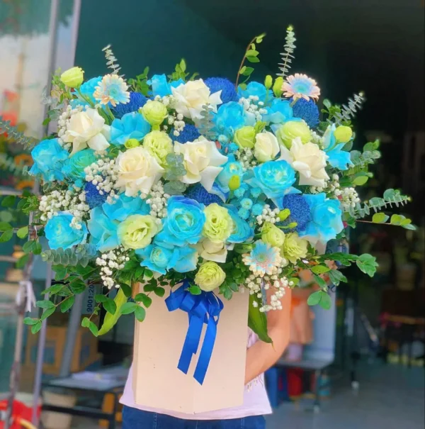 Mẫu lẵng hoa sinh nhật đẹp cho sếp nam