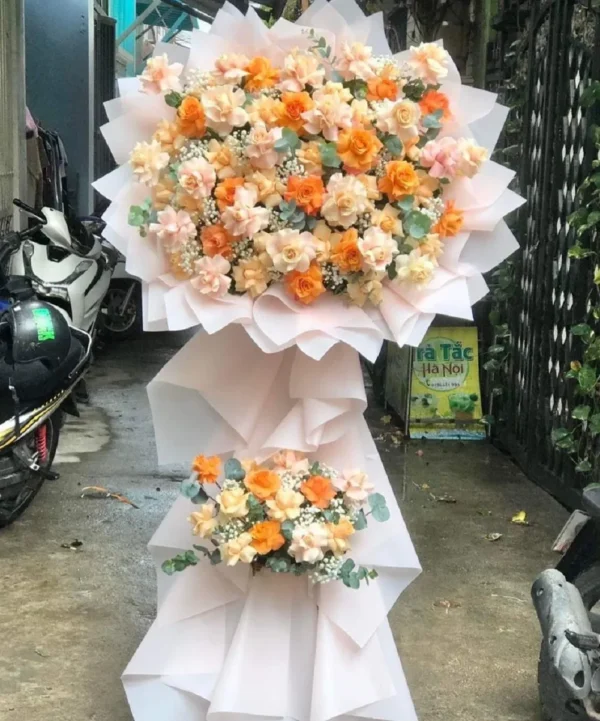 Vòng hoa khai trương khách sạn 5 sao đẹp, giá rẻ