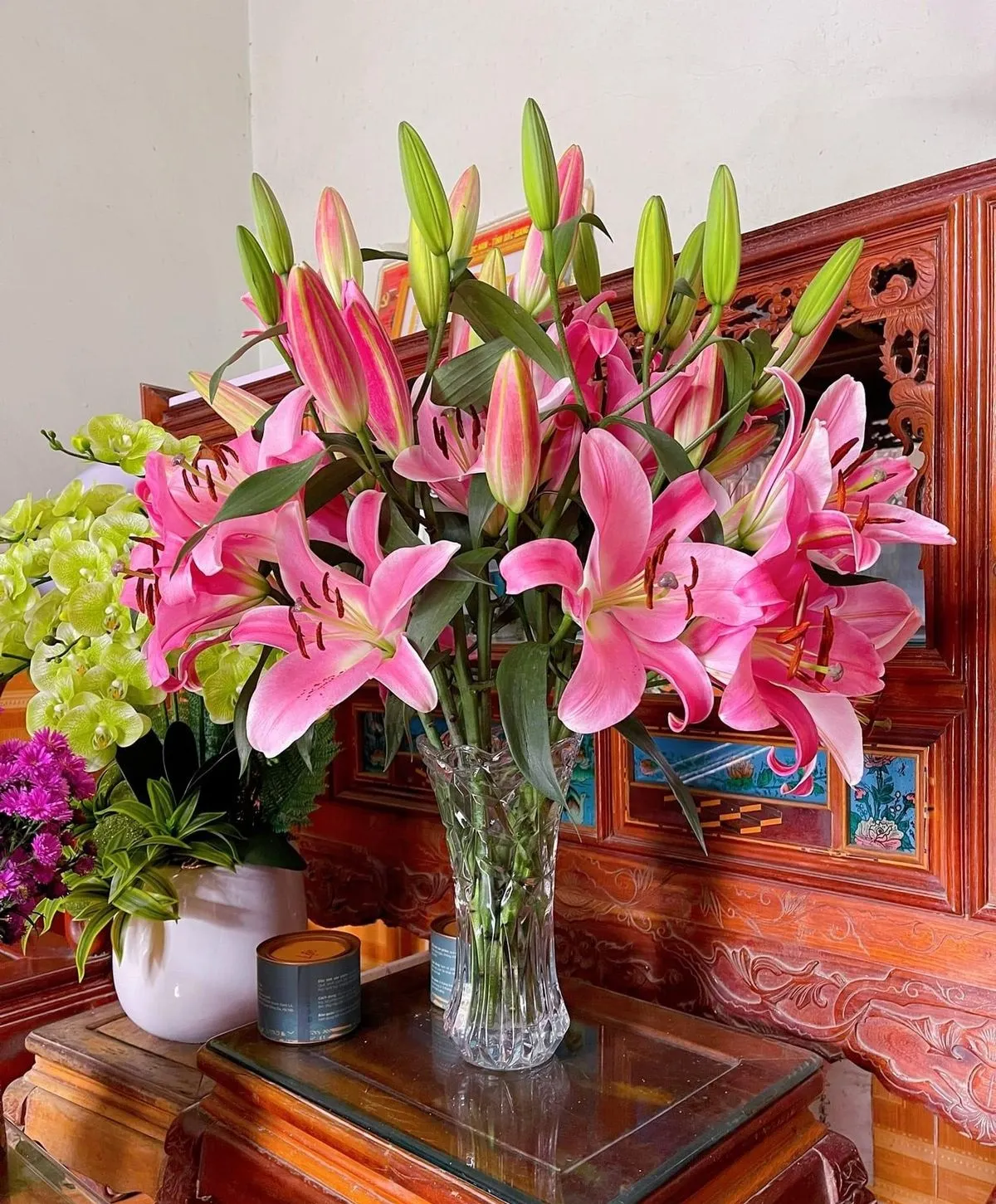 hoa ly hồng chưng bàn thờ